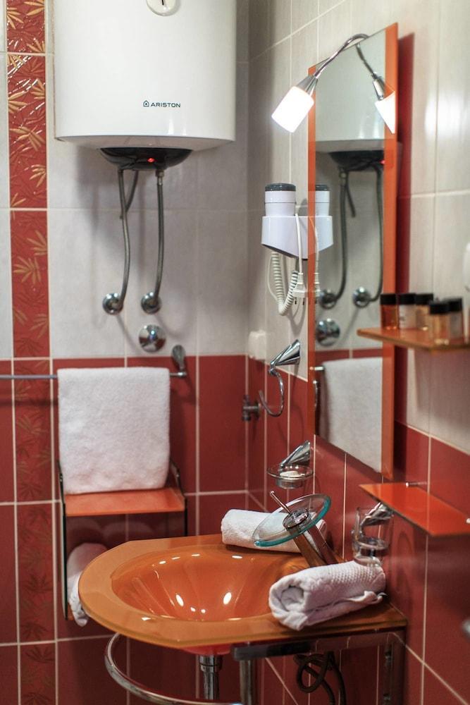 Villa Imperija Guesthouse Budva Ngoại thất bức ảnh