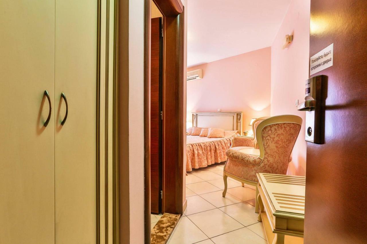 Villa Imperija Guesthouse Budva Ngoại thất bức ảnh